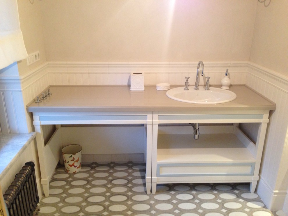 Кемень, керамика.