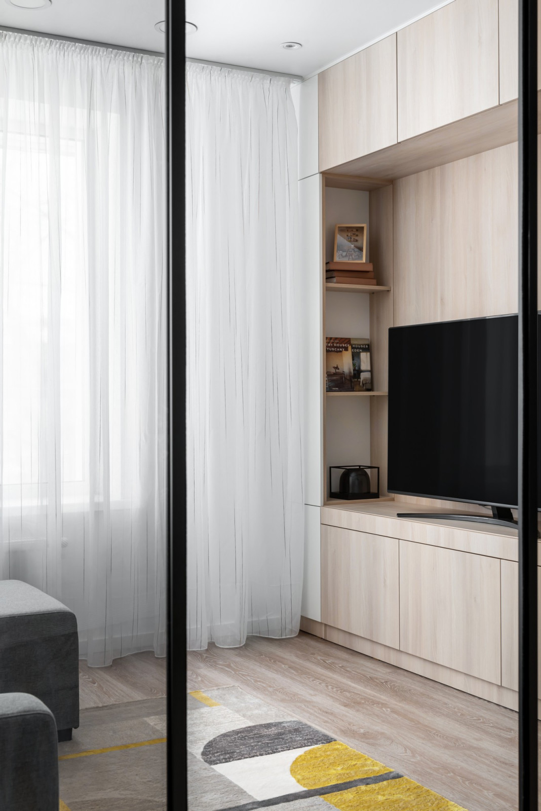 Реализованный проект двухкомнатной квартиры в г. Артем для молодой семьи.