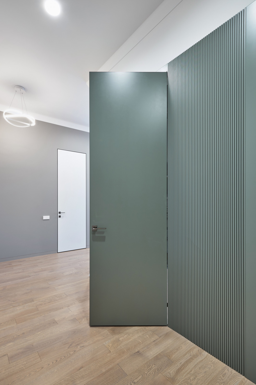 Скрытые двери