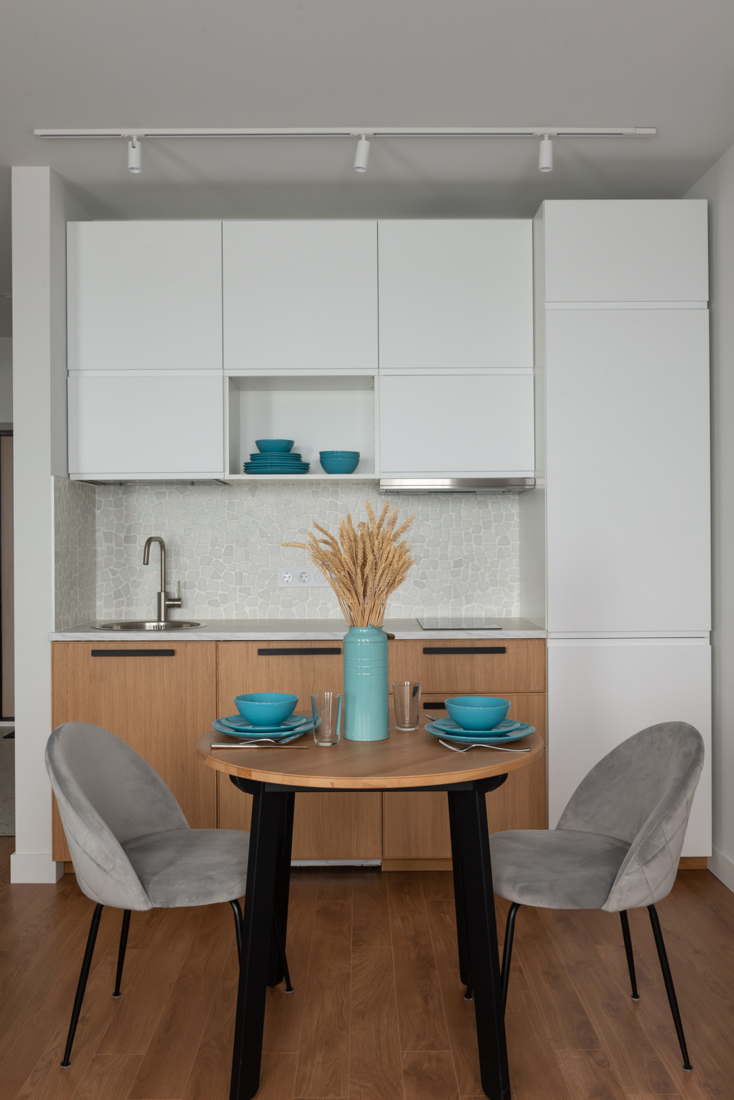 Обложка проекта: Съёмка интерьера однокомнатной квартиры по проекту Анастасии Тюменевой