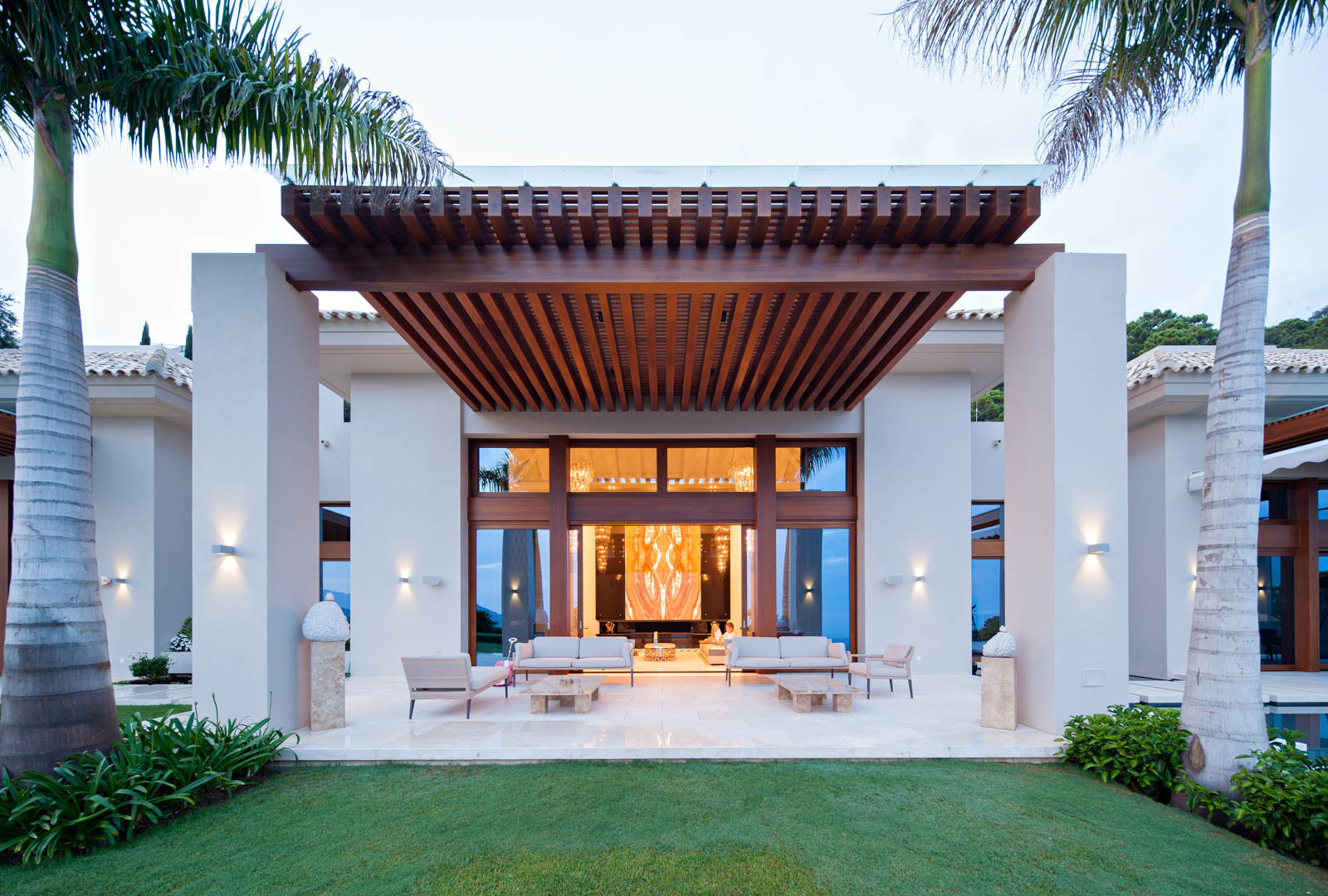 Дом с видом на Гибралтар