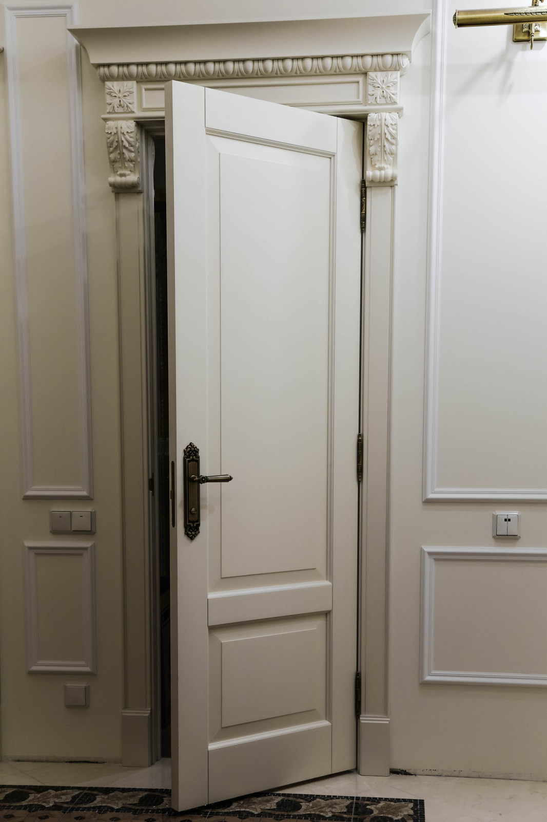 Улица Смольного 8