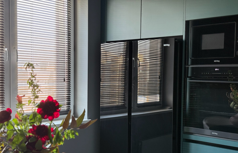 Кухня угловая в цвете Диамант серый