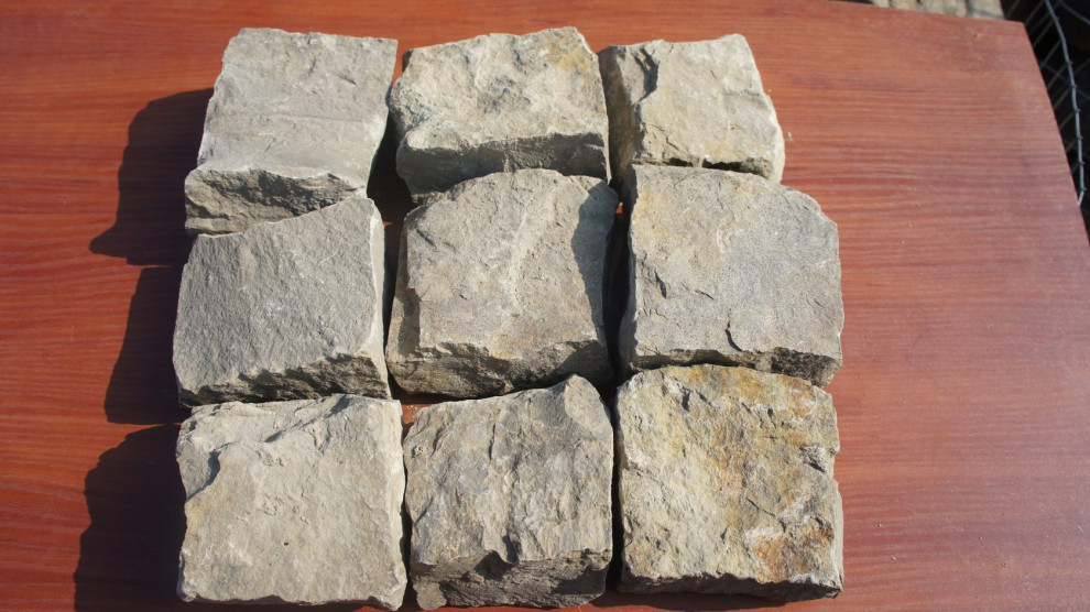 Брусчатка колотая