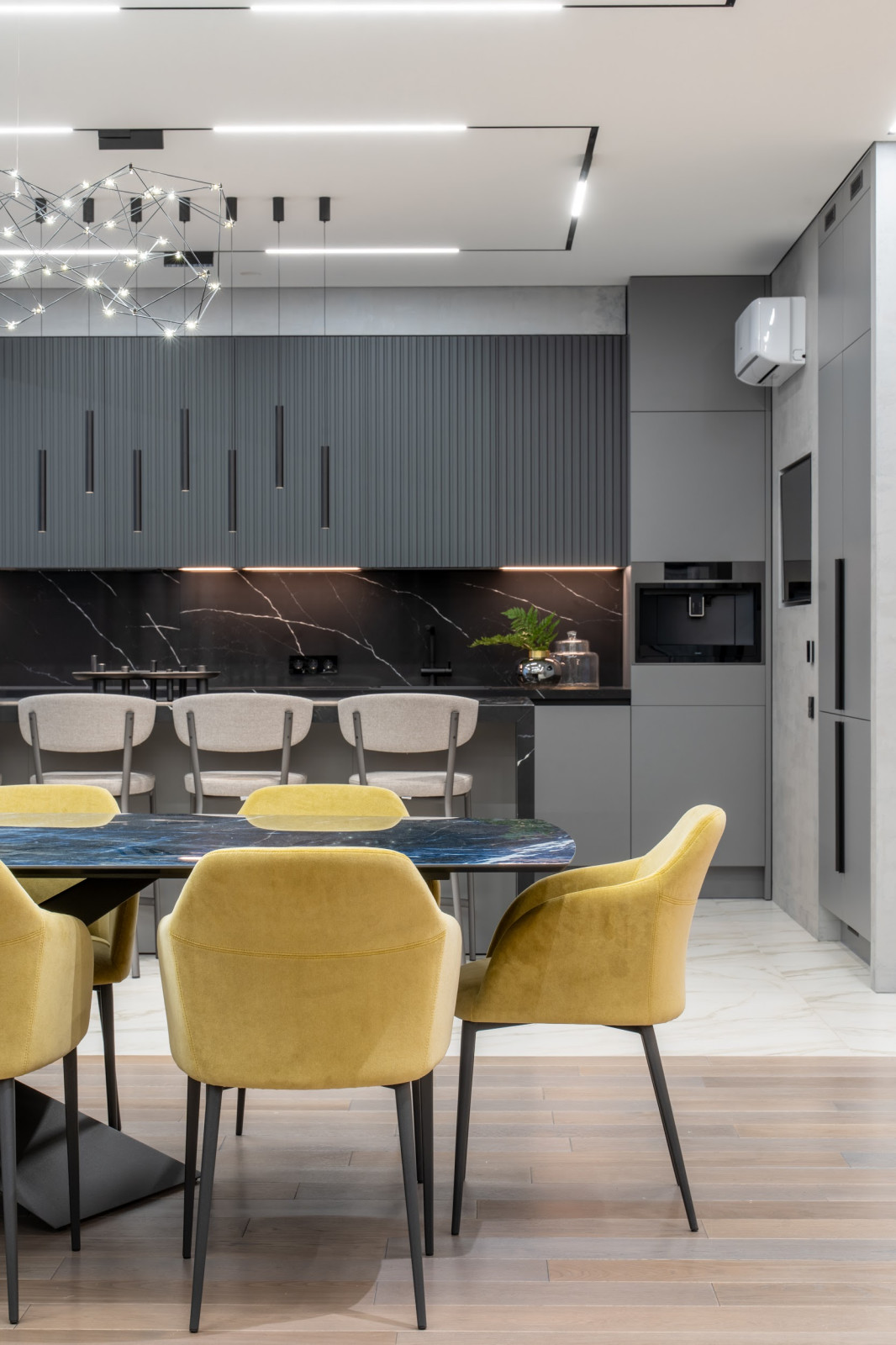 274_Эльдара_Рязанова