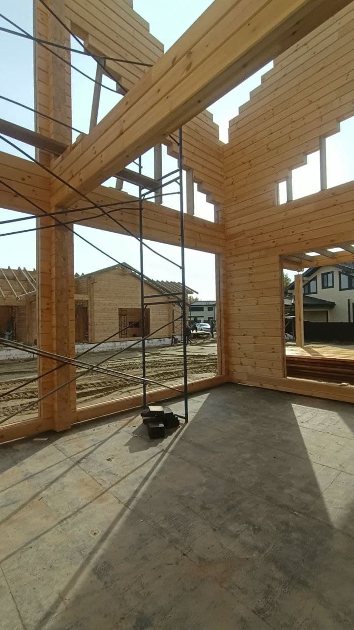 Двухэтажный дом из клееного бруса