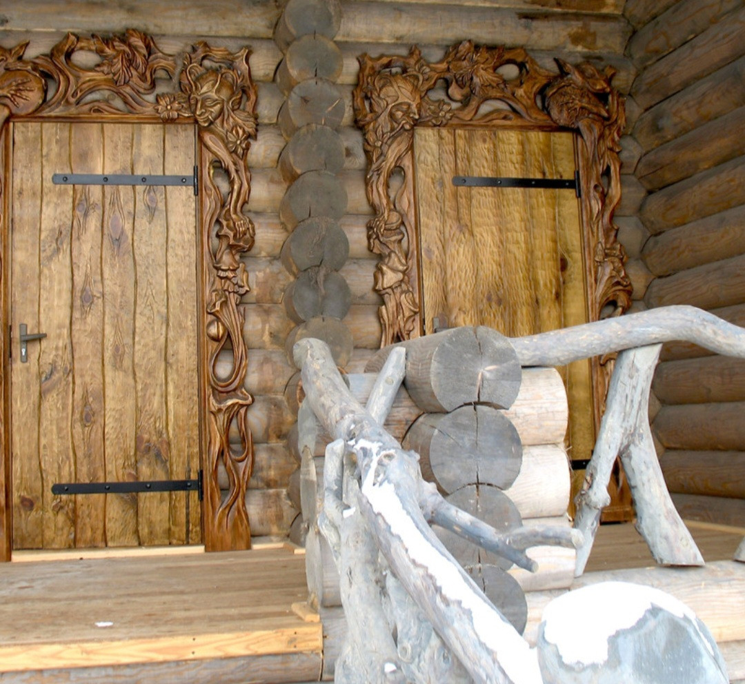 Барельефы. Скульптура.