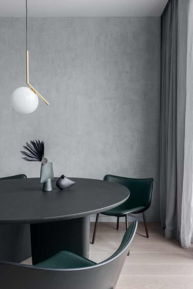 Neva Towers Apartment