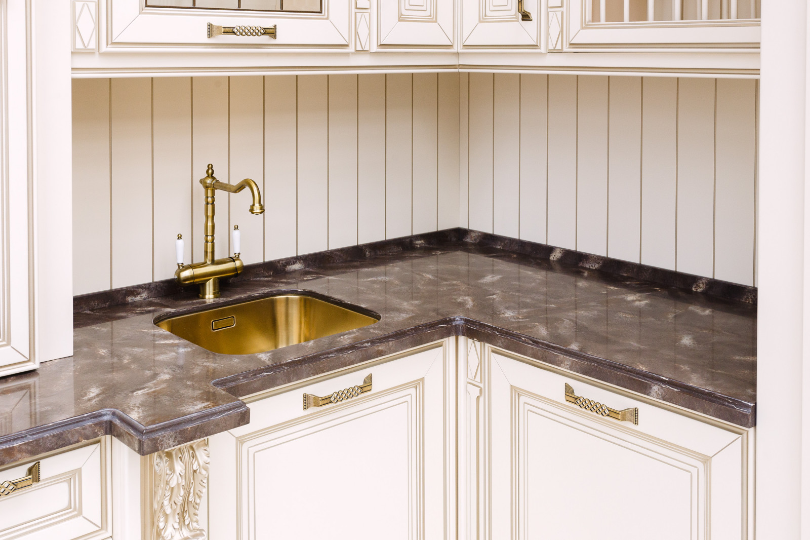 Обложка проекта: Классическая столешница