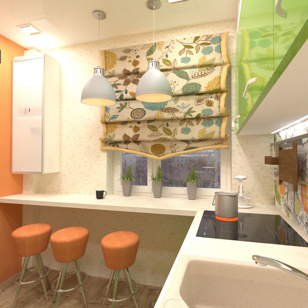 Маленькая кухня в ярких тонах