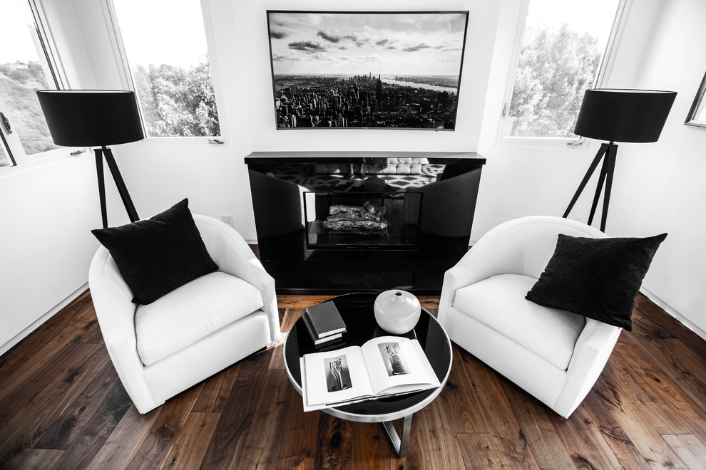 Дом на голивудском холме.