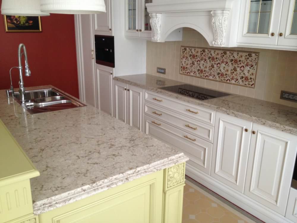 Кухонная столешница и остров из кварцевого камня Cambria Windermere