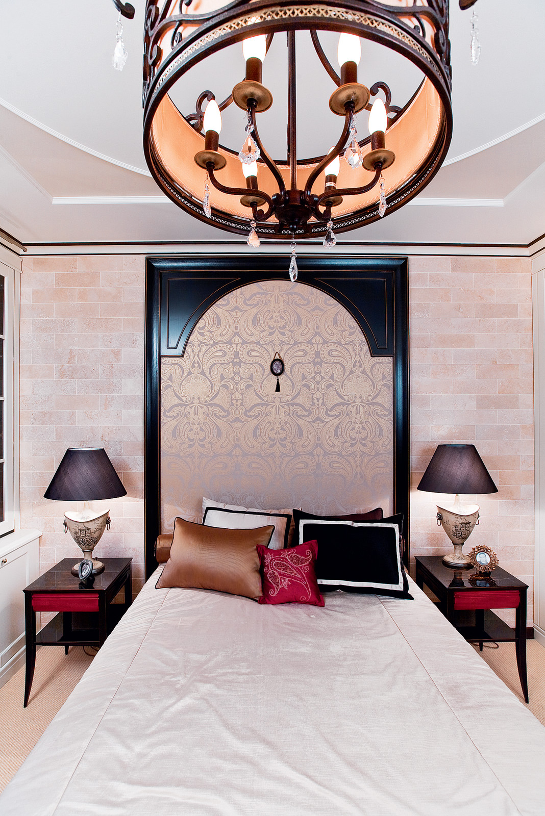 Черное золото,красный восток