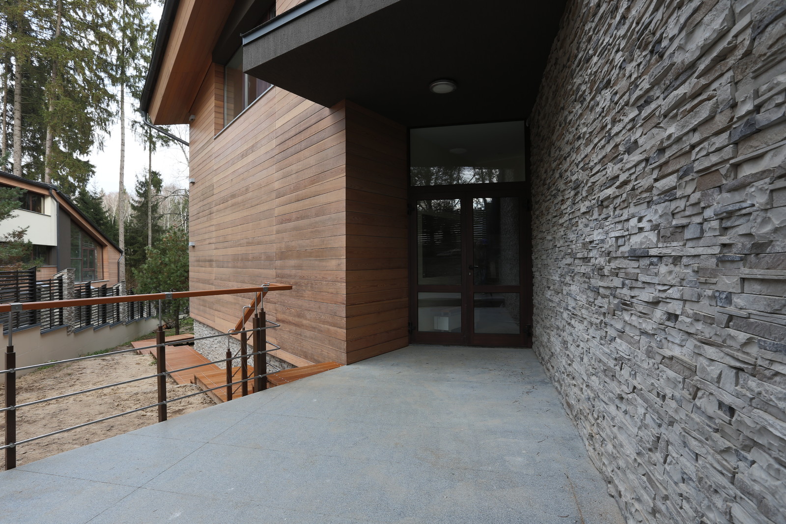 Дом 19 Полянка/ улица