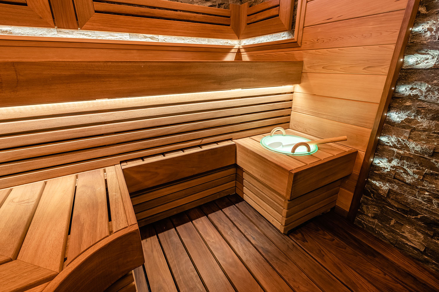 Баня с помывочной