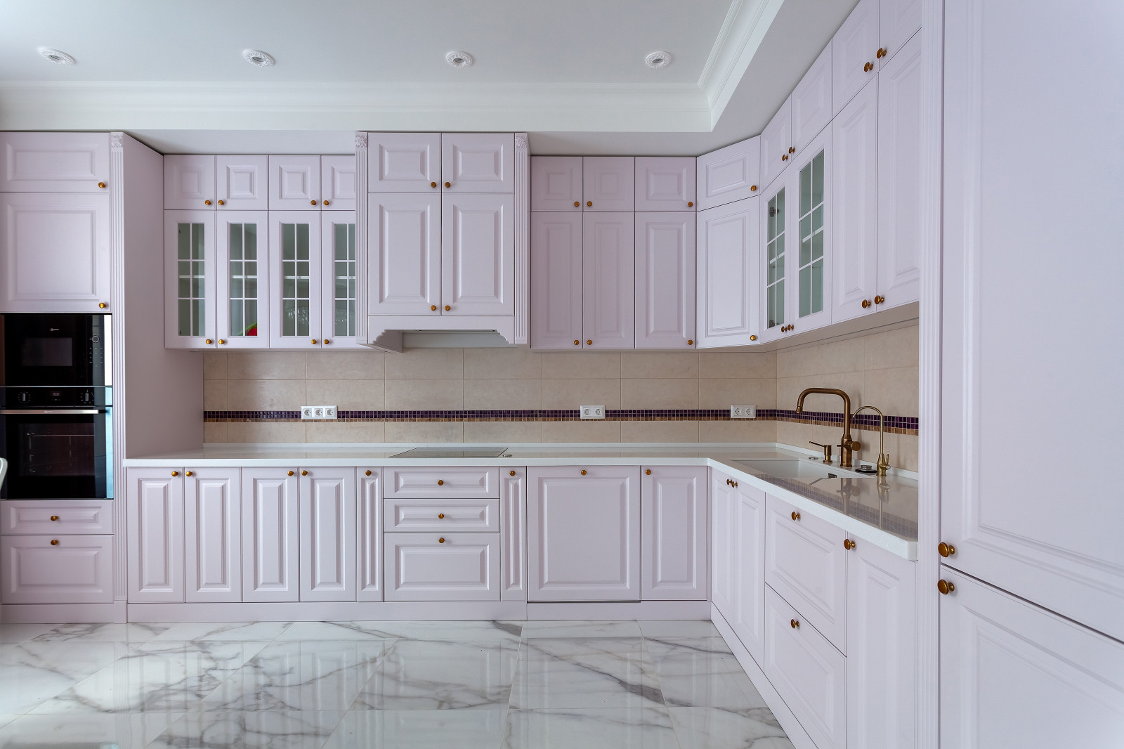 Фасады для кухни в классическом стиле