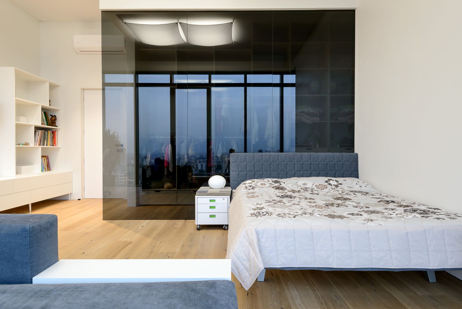 Город на ладони