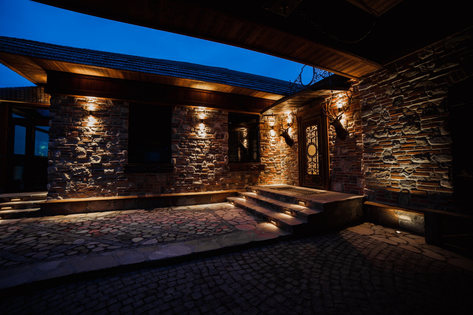 Архитектурная подсветка фасадаосву