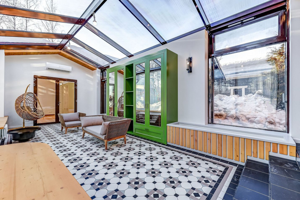 Обложка проекта: Строительство загородного дома с зимним садом с электрохромными стеклами перемен