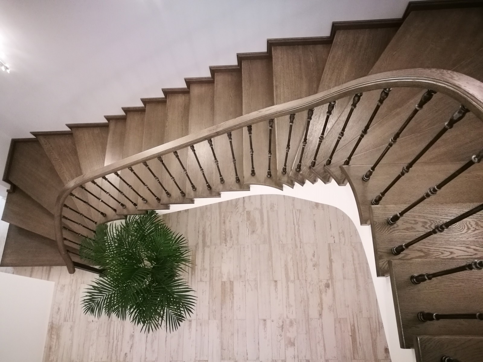 Лестница в стиле фьюжн