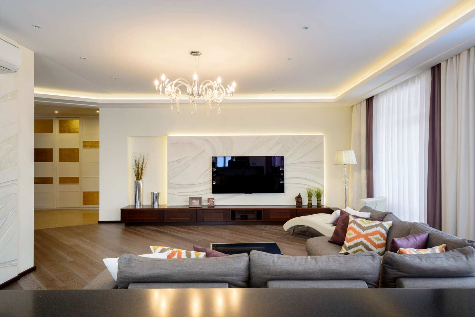 Четырехкомнатная квартира в ЖК "Эдем"