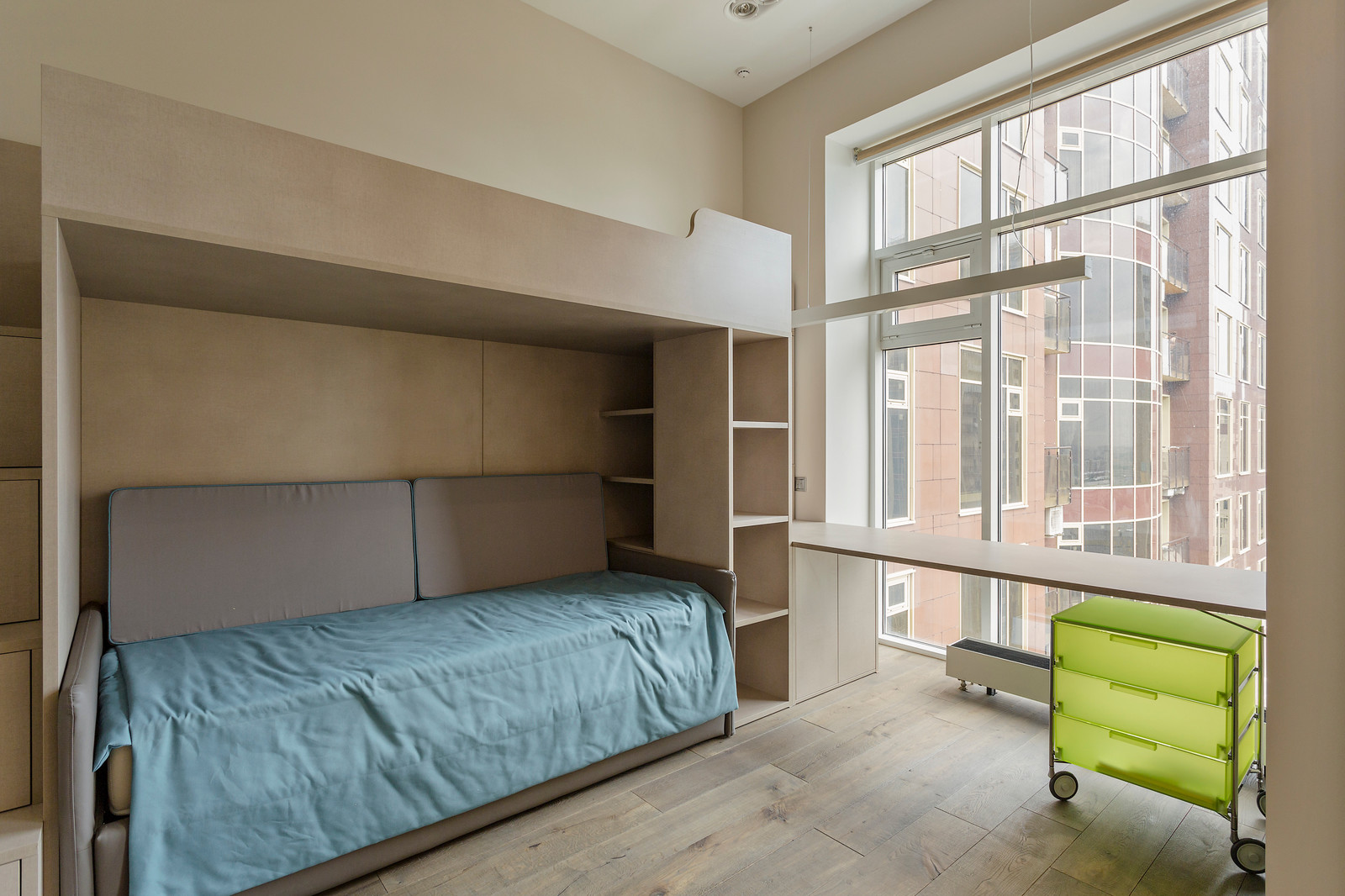 Просторная 4х комнатная квартира на Дубровке