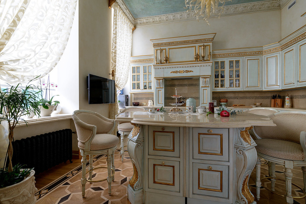 Изысканный классический интерьер дома