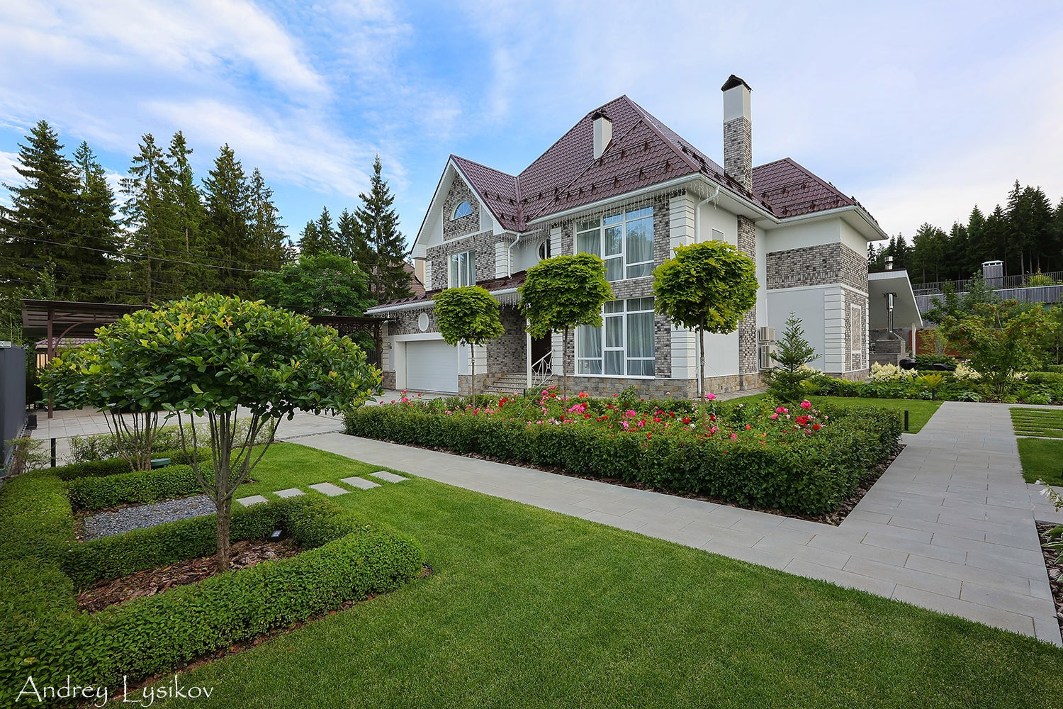 Ландшафтная фотосъемка коттеджного участка