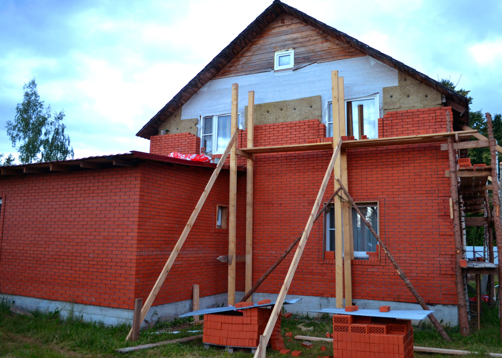 Облицовка фасада кирпичом