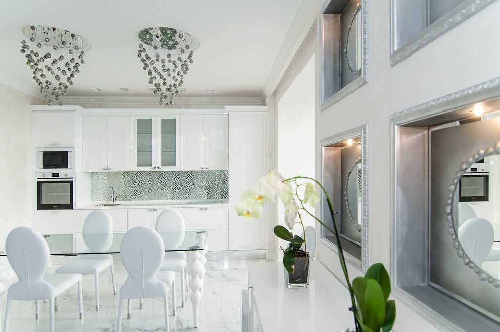 Обложка проекта: Белоснежная классическая кухня