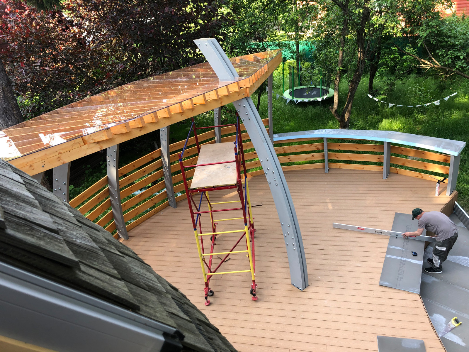 Необычная веранда (и терраса) к Необычному Дому (проект "Фазенда-лайф")