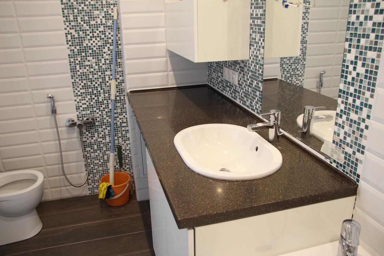 Столешница в ванную комнату