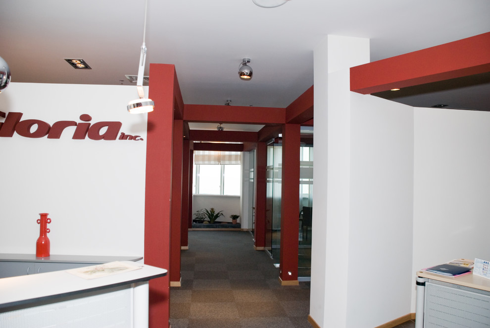 Оффис туристической компании