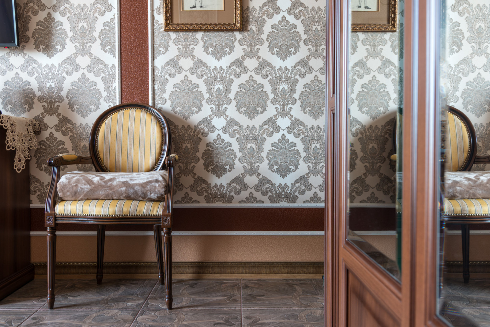 Спальня в классическом стиле