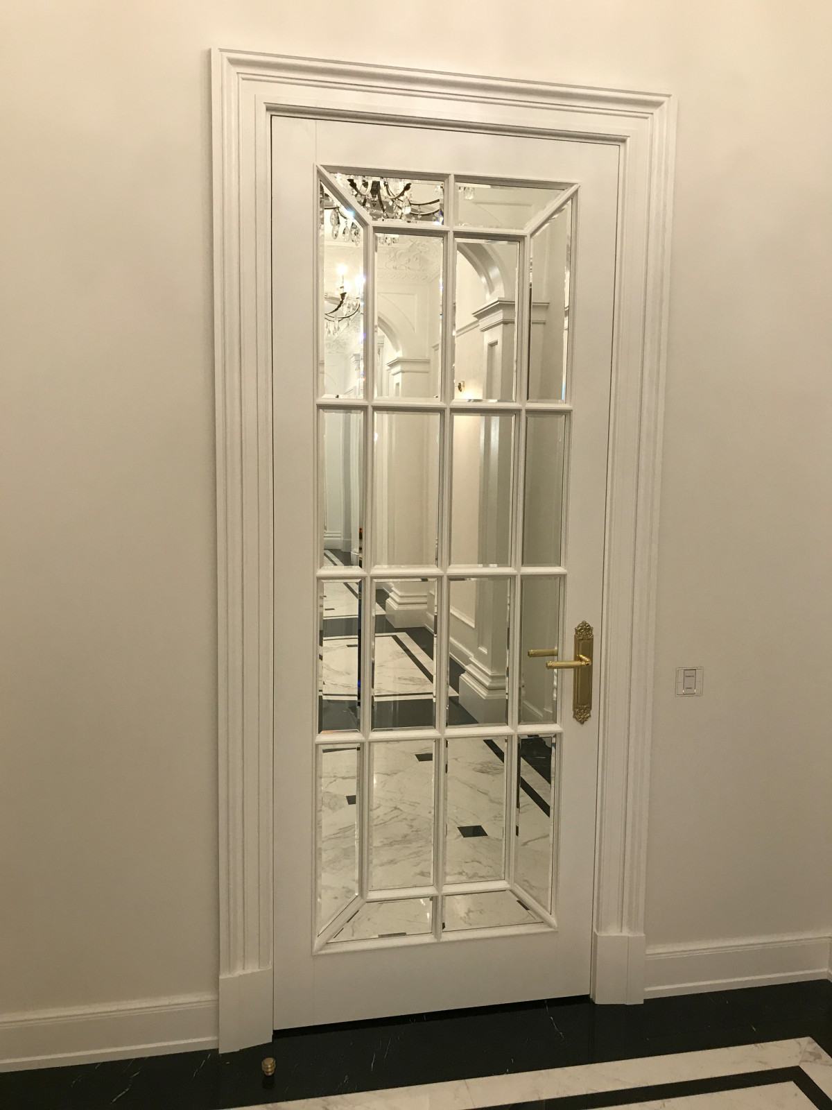 Смольный квартира