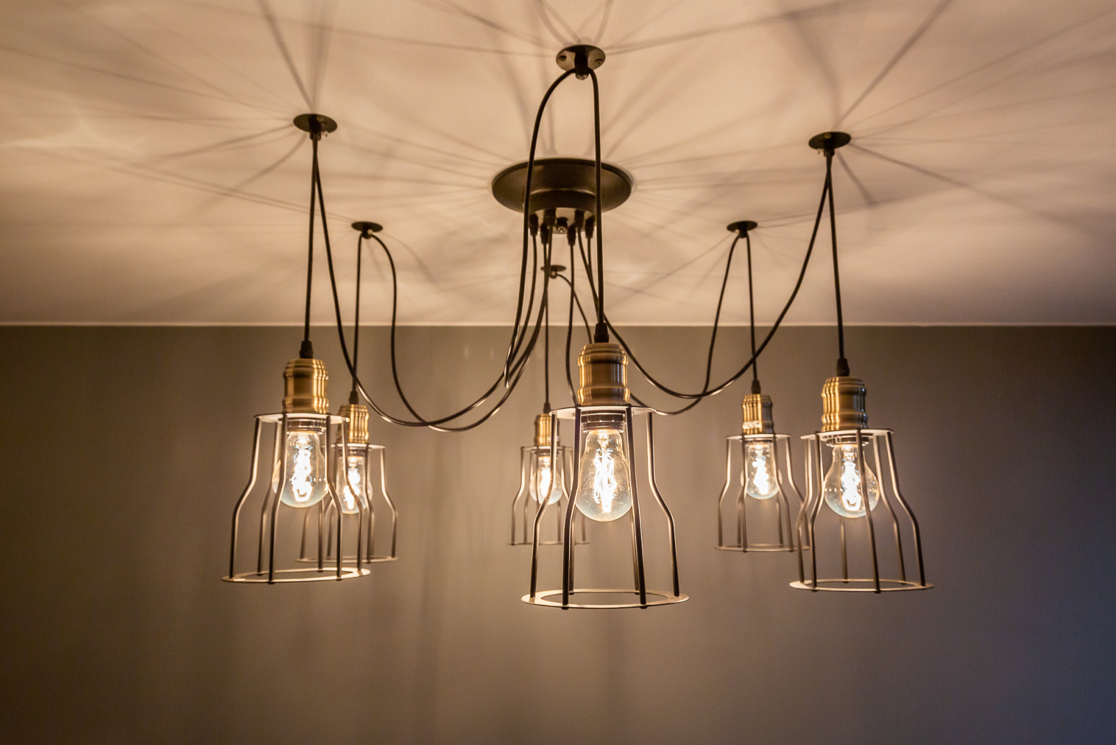 Современный интерьер в элементами лофта в Сочи