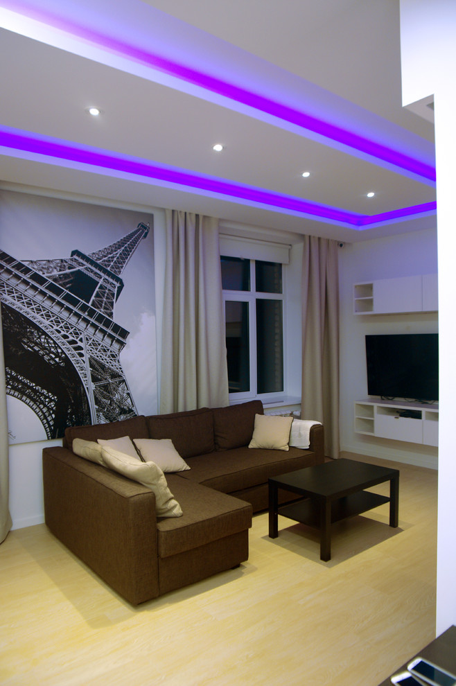 На улице Гастелло