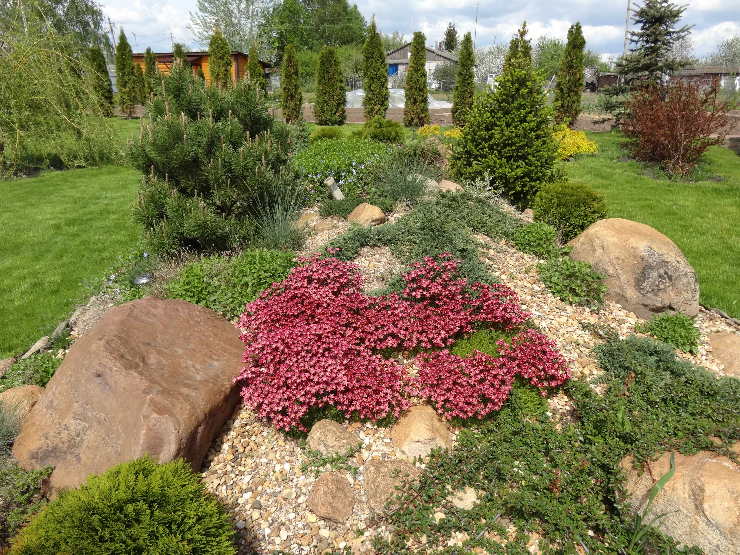 Как правильно: Альпийская горка своими руками