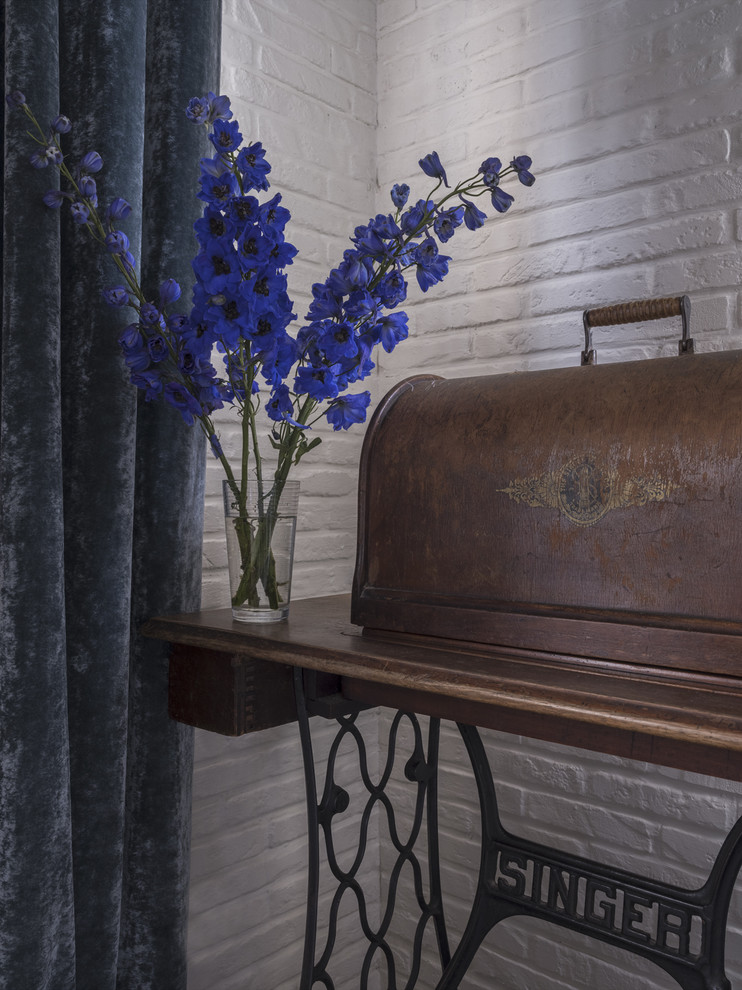 Светлый загородный дом. Дизайнер: Елена Румянцева