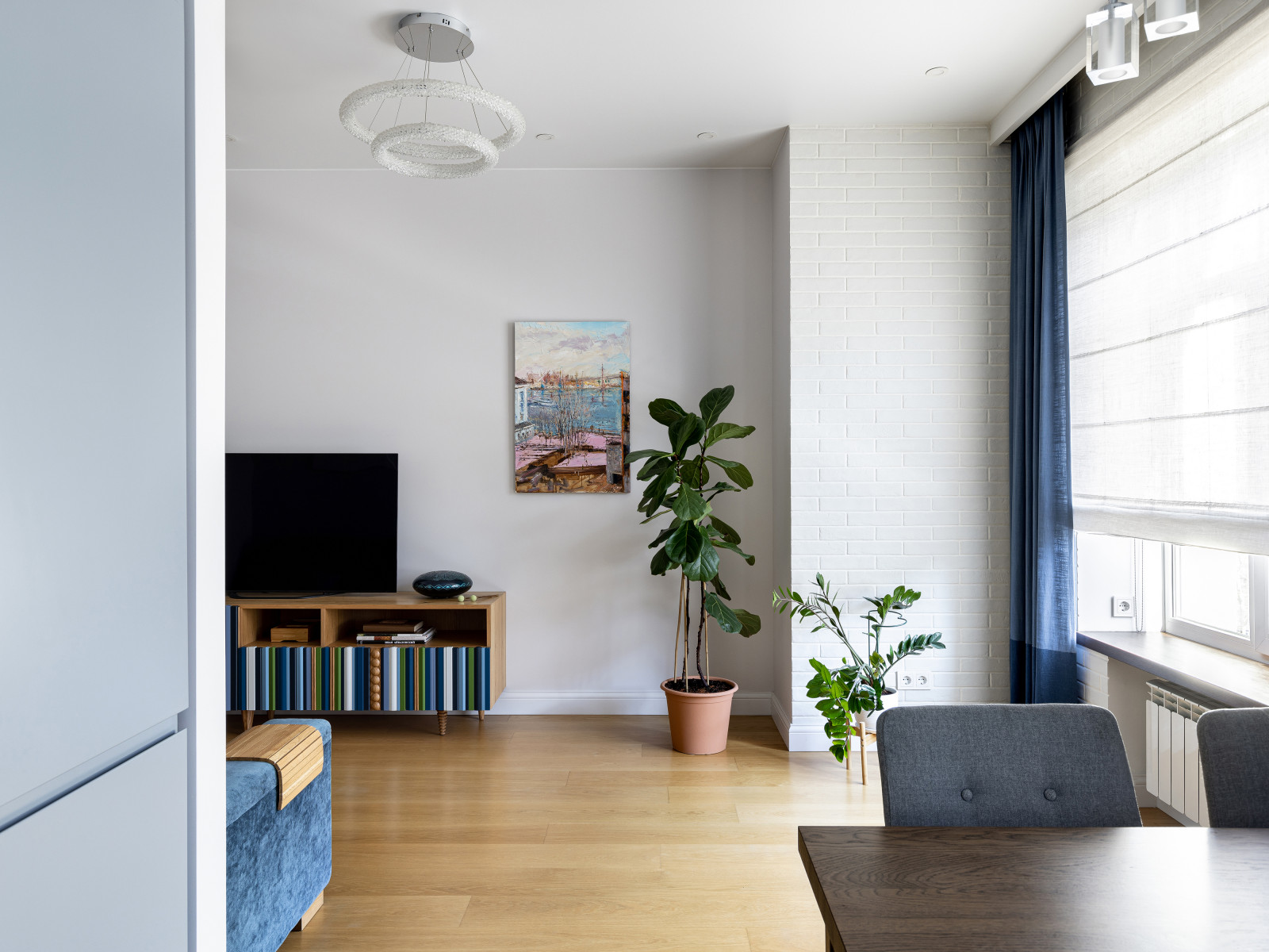 Таврическая 2