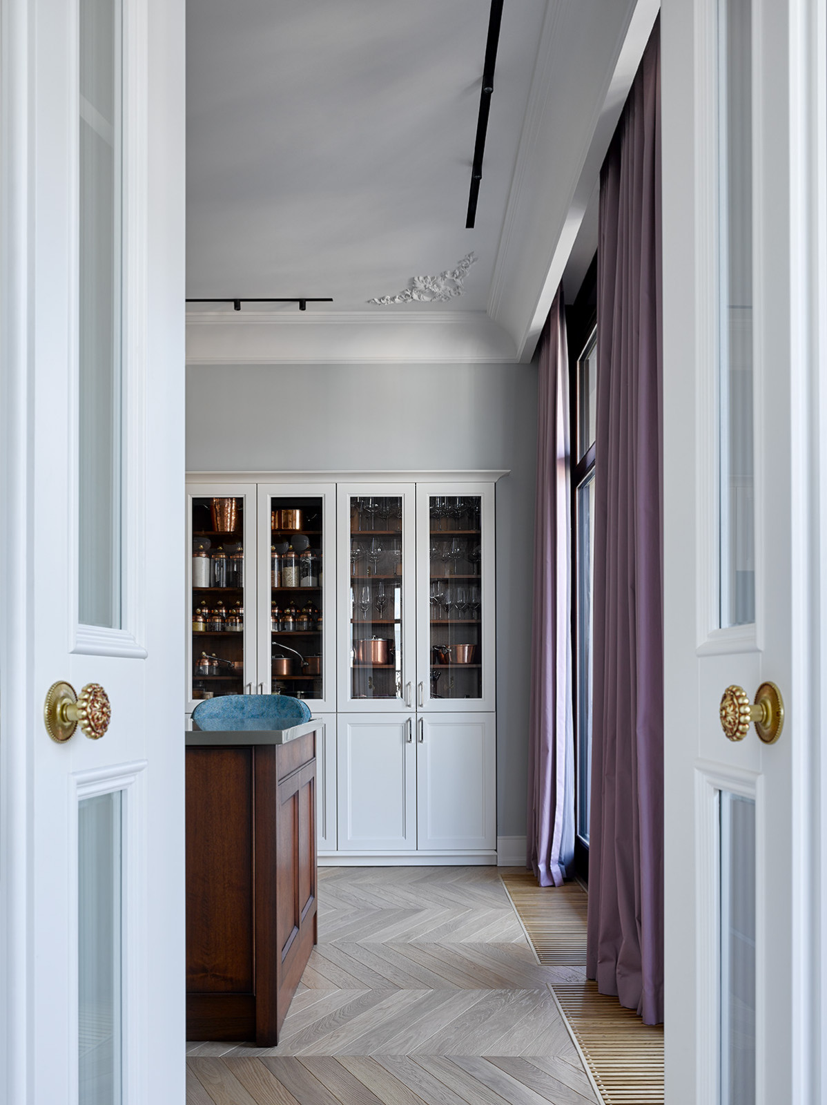 Фотосъемка интерьера апартаментов в центре Москвы для AD