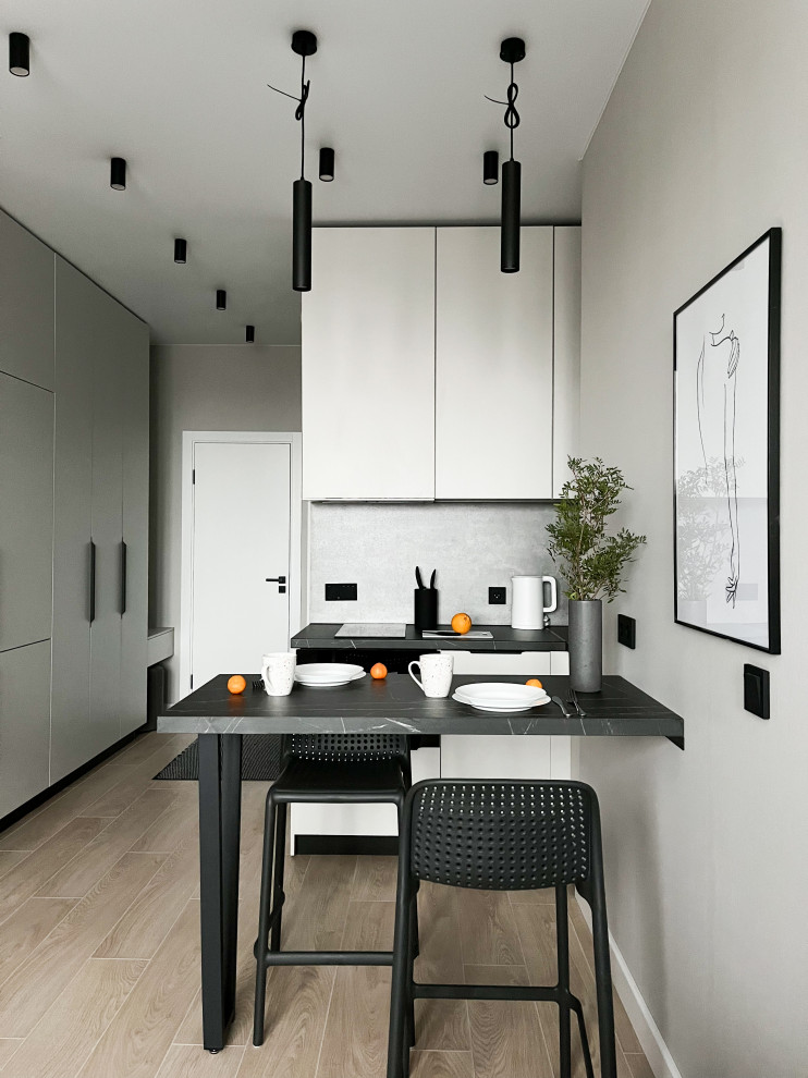 Обложка проекта: Студия под аренду в ЖК Октябрьское поле