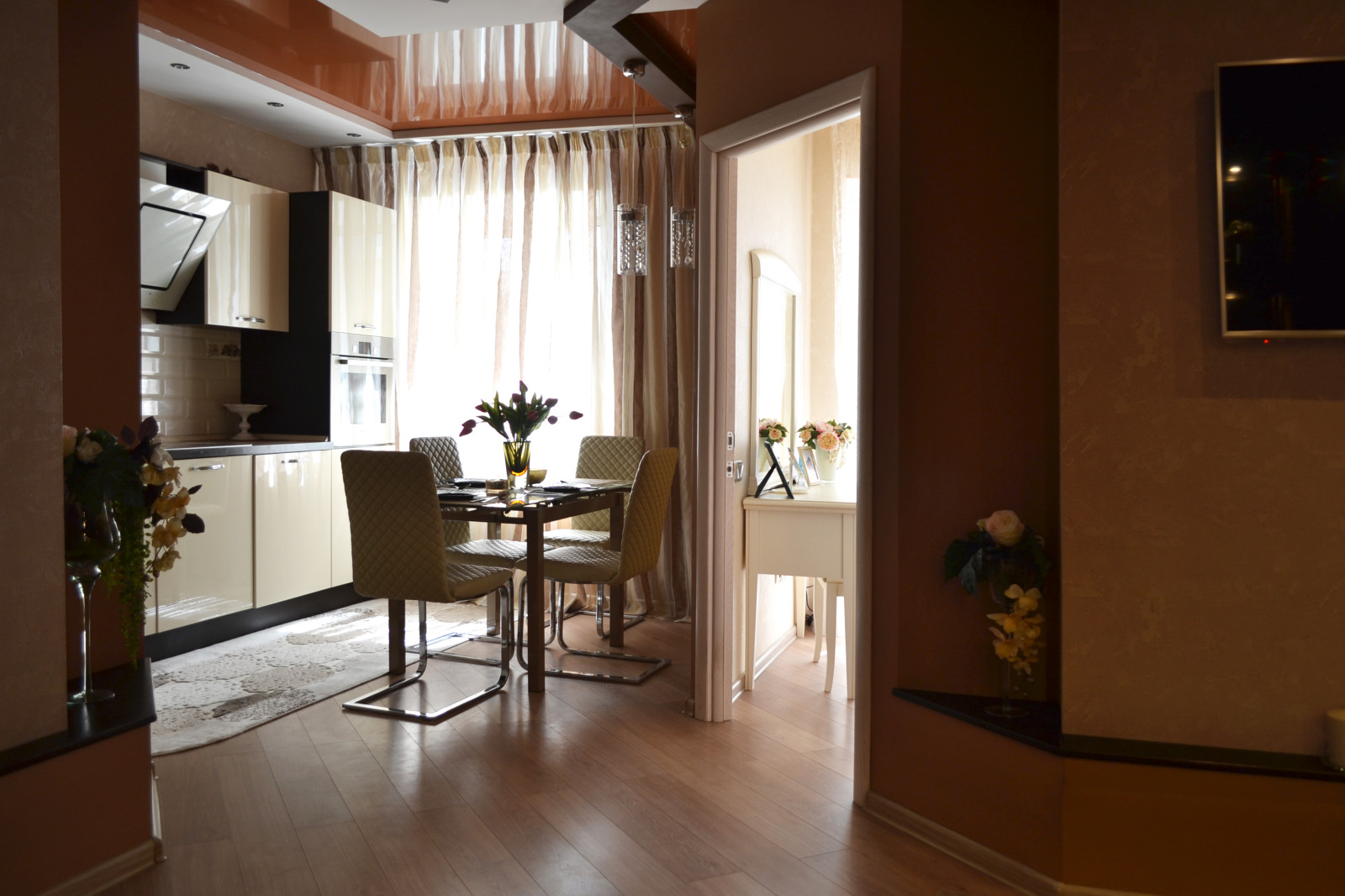 Теплые оттенки - гостиная