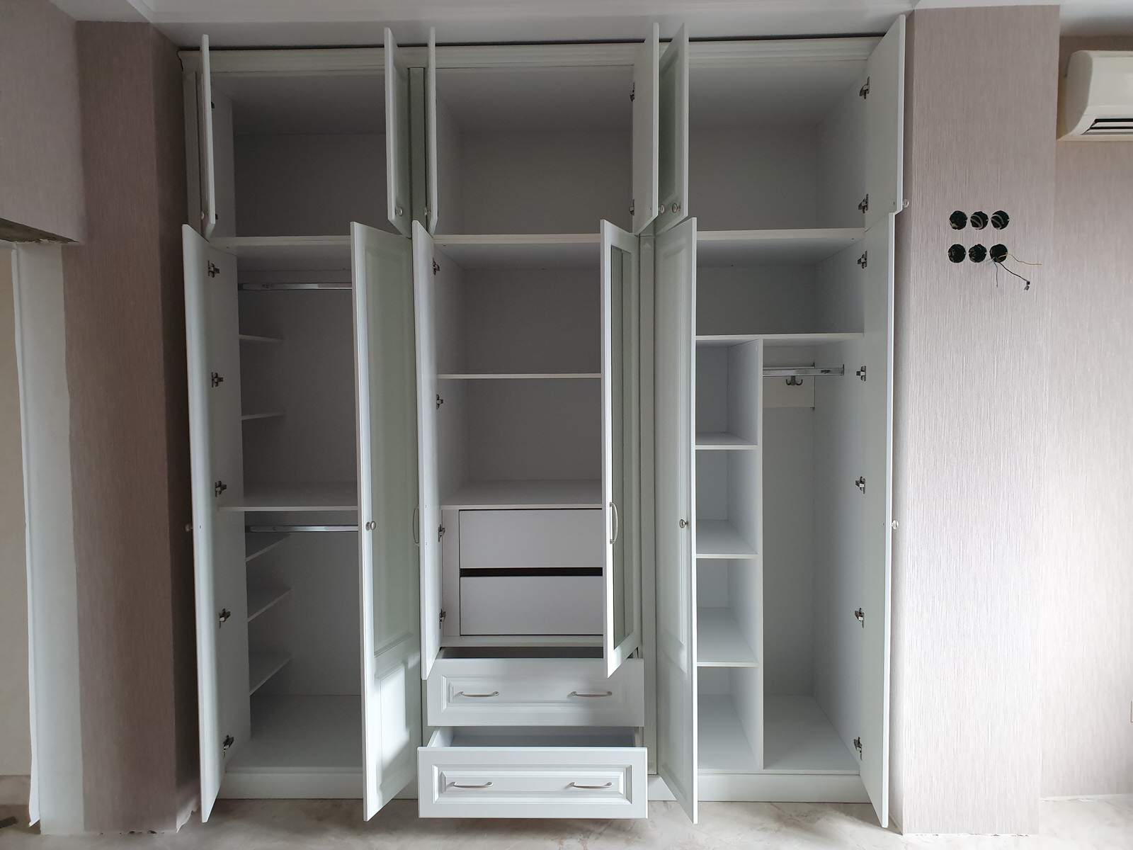 Гардероб для прихожей