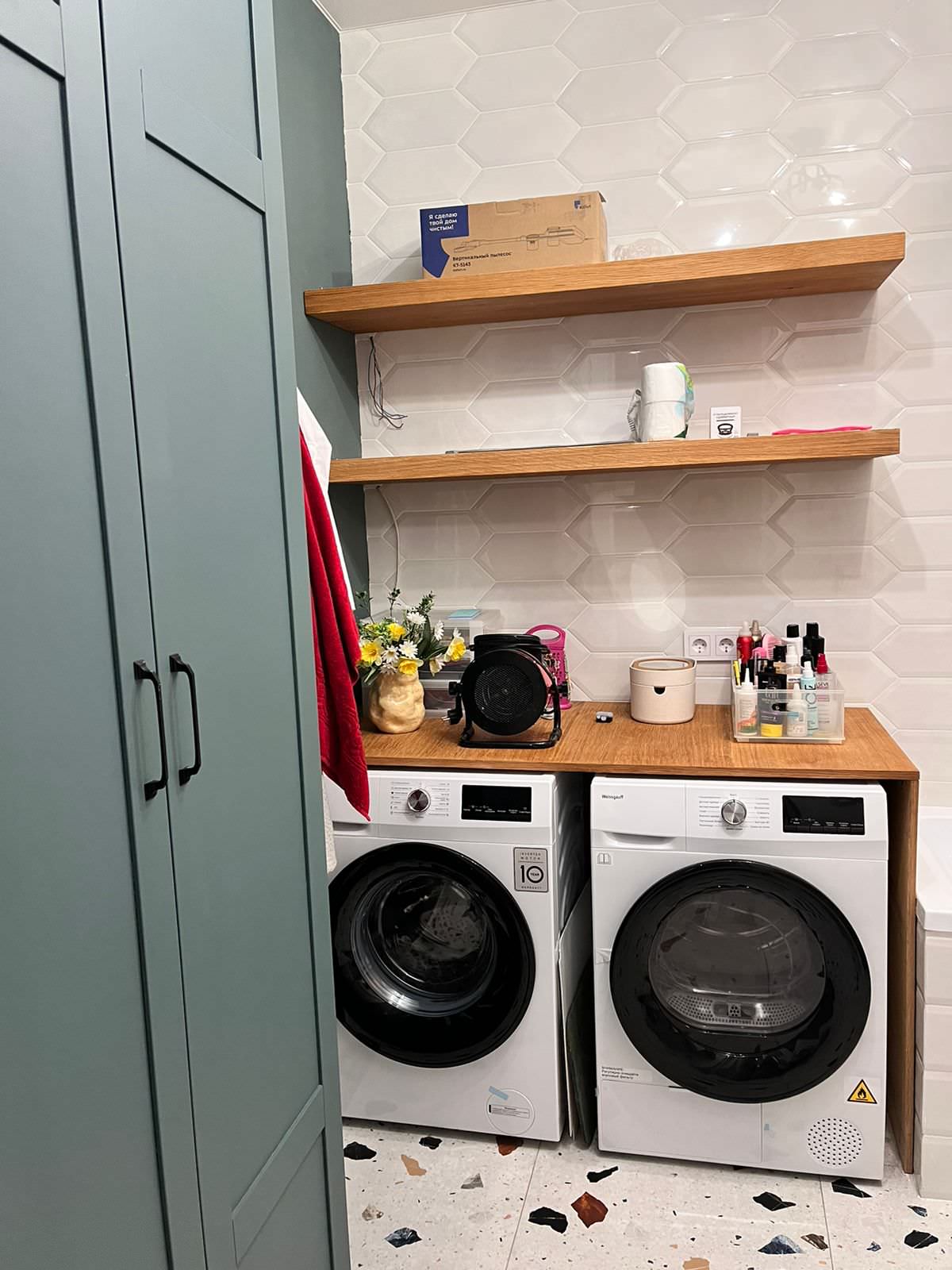 Яркая квартира для девушки ЖК Нагорный