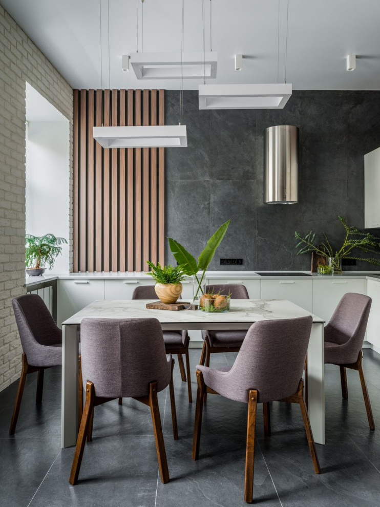 Новый восток в Хлебном переулке