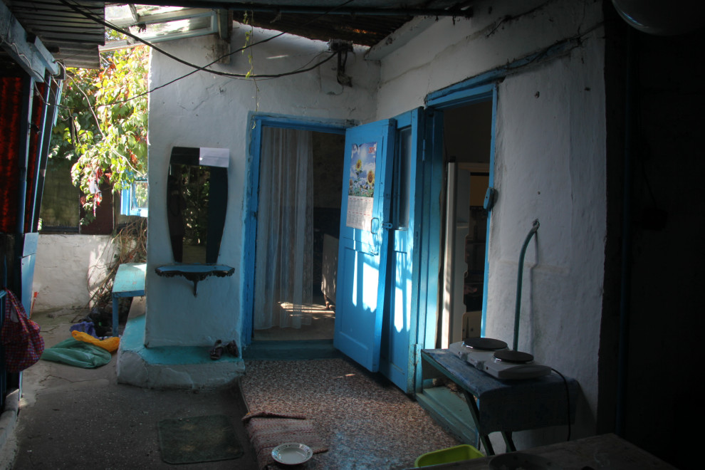 Бывшие кухня и спальня