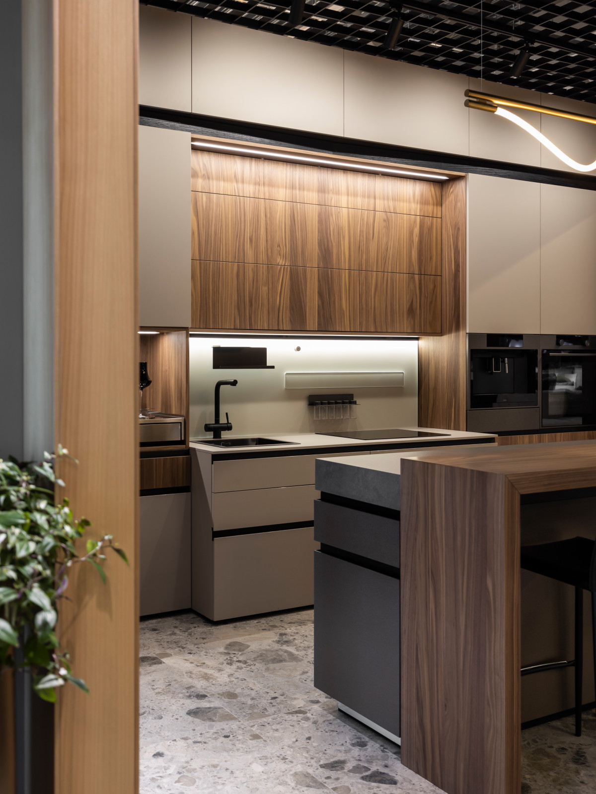 Владислав Лысенко