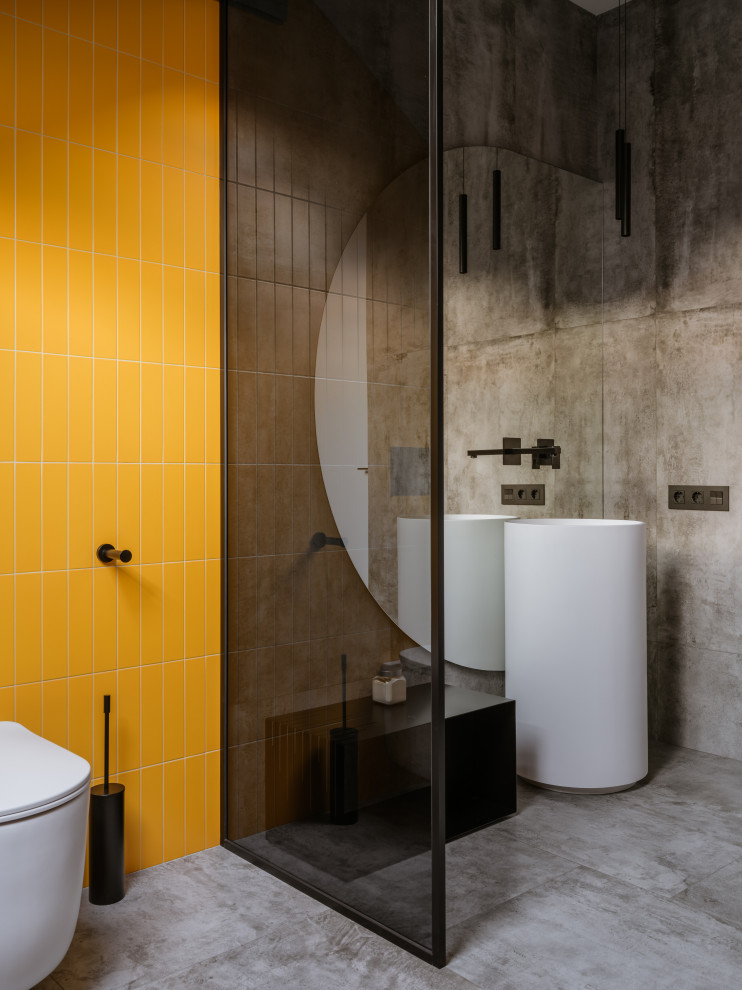 Дом с парящей лестницей