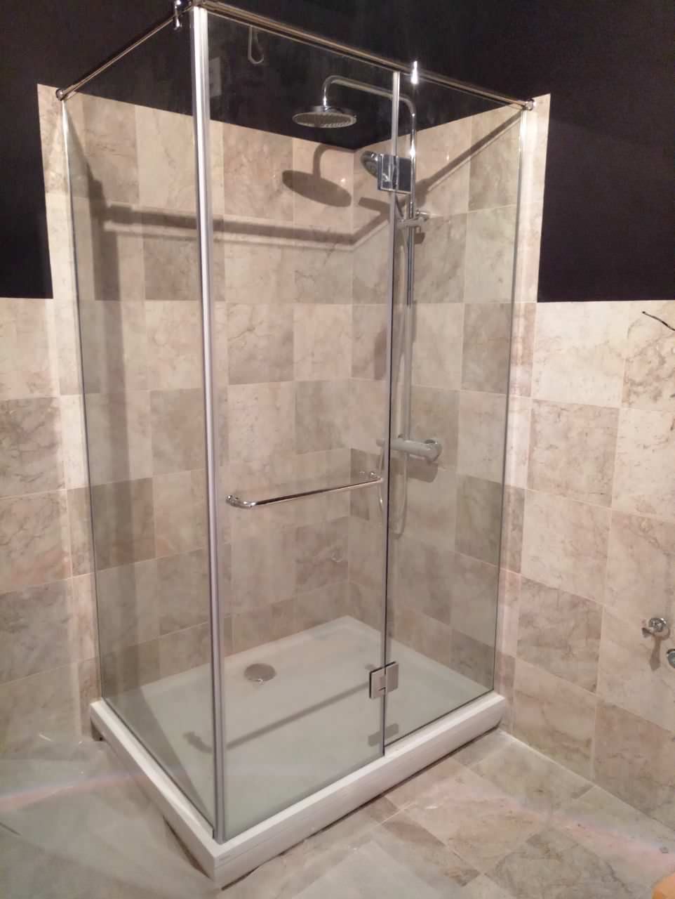 Душевые перегородки